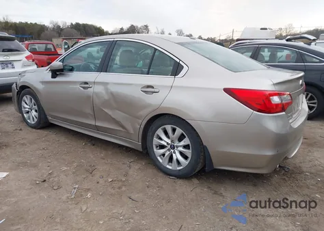 2015 Subaru Legacy 2.5I Premium z USA, uszkodzony, nr VIN 4S3BNBC62F3012972
